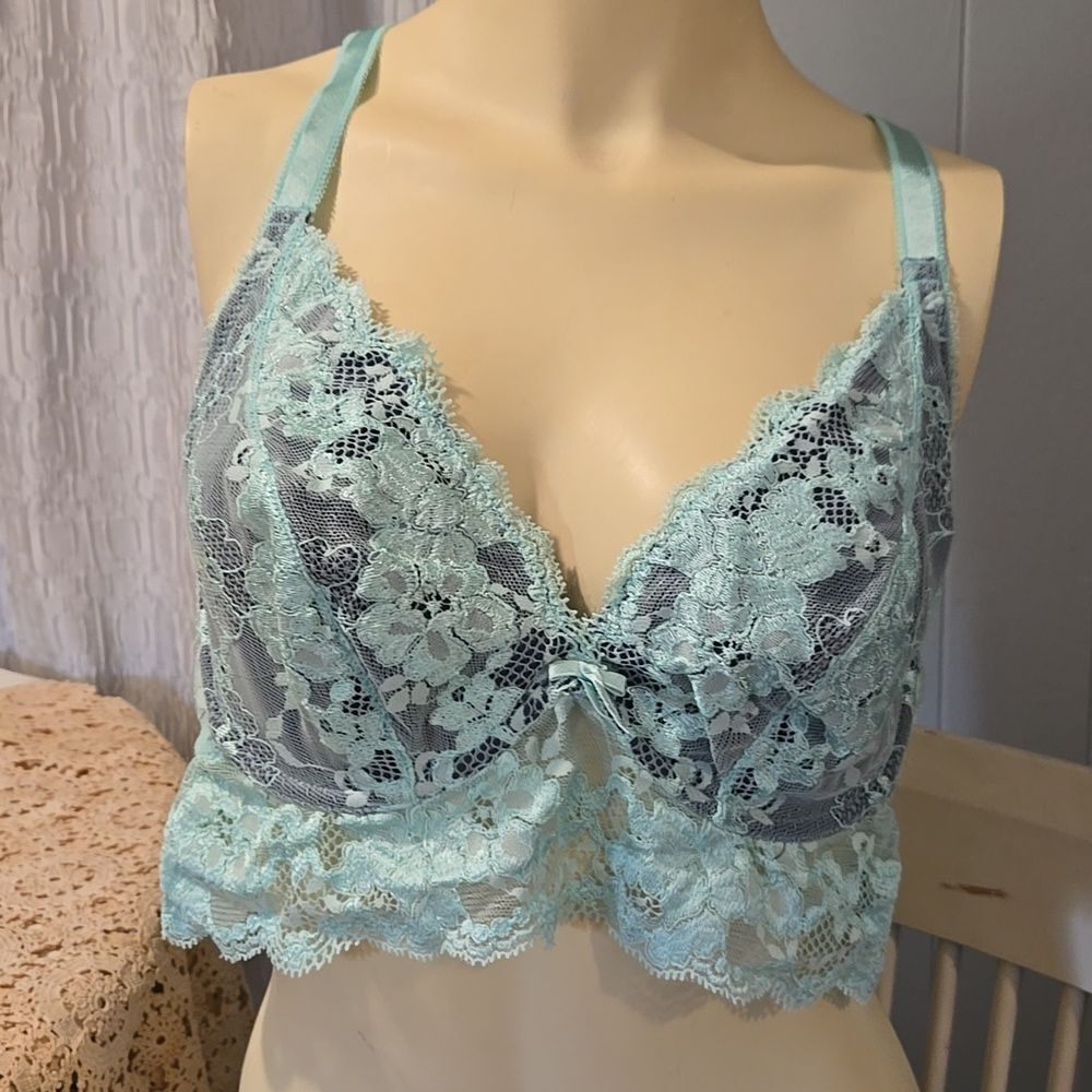 Lace Bralette in Mint Green